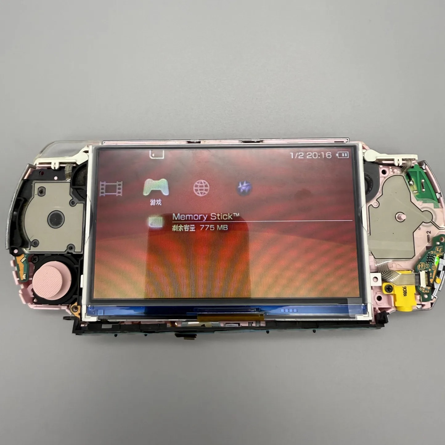 Новый IPS ЖК-дисплей PSP3000 д – обзор и цена Gaming Console New